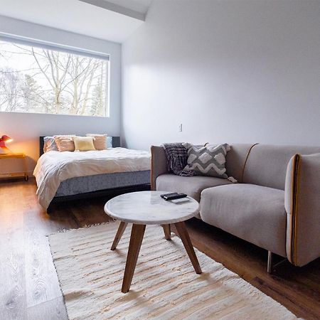 Queen Loft In Nature Toronto Exterior foto